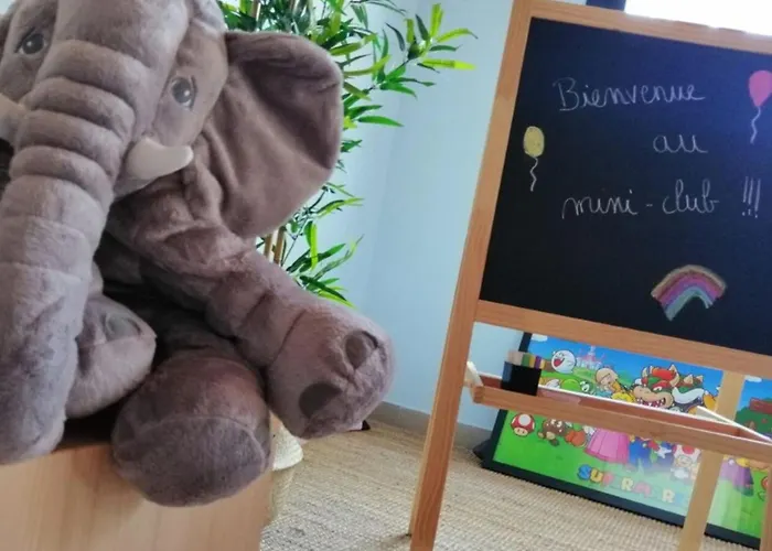 Mobil Confortable Avec Terrasse, 6 Couchages - Api-1-52-1462 Saint-Jean-de-Monts